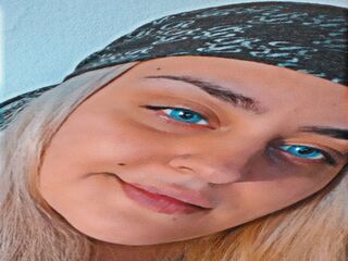 ElizaCarrera's Private show Profile Image